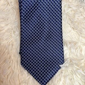 Nautica silk tie.
